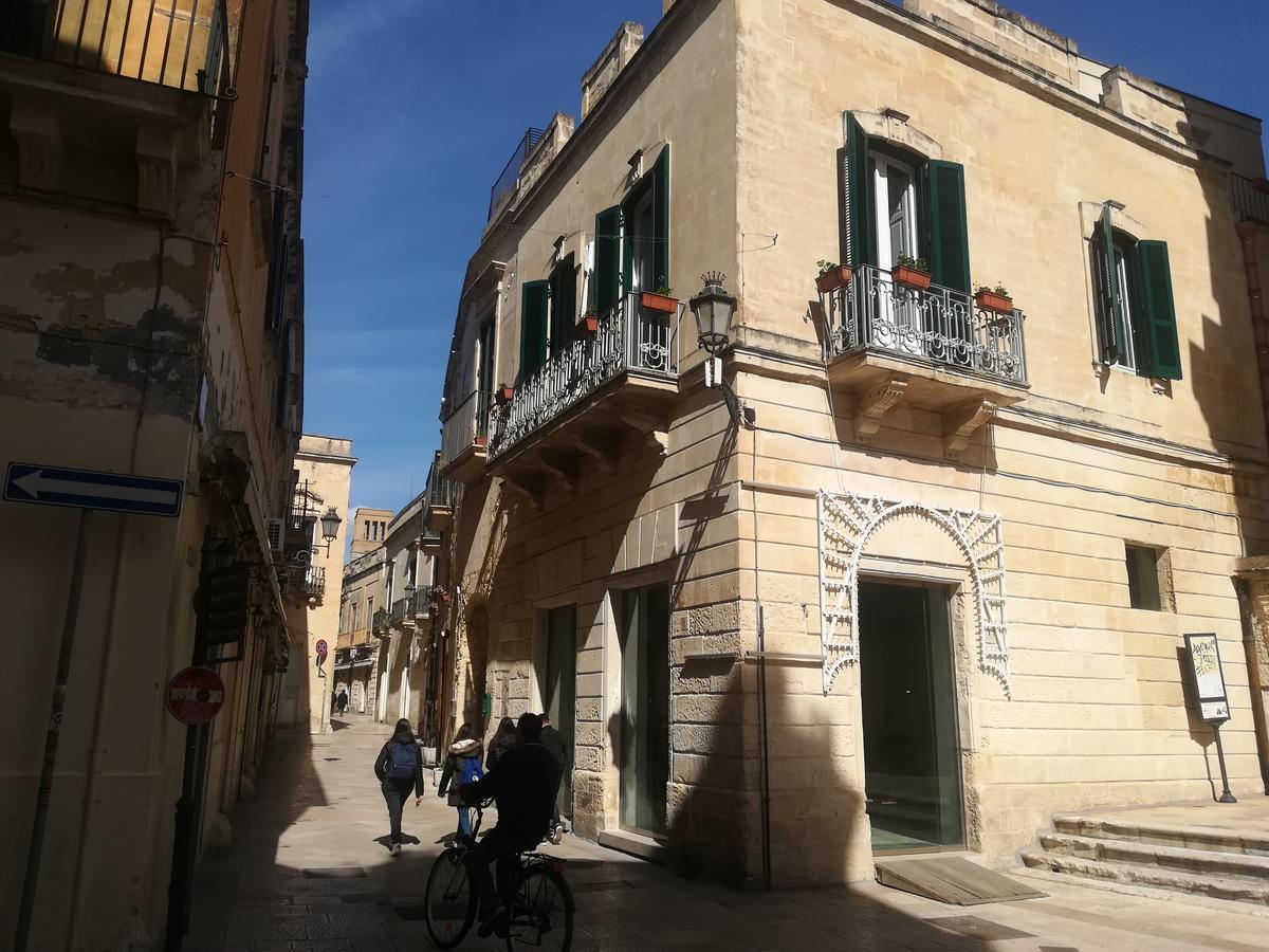 Dimora Dell'Artista Bed & Breakfast Lecce Exterior photo