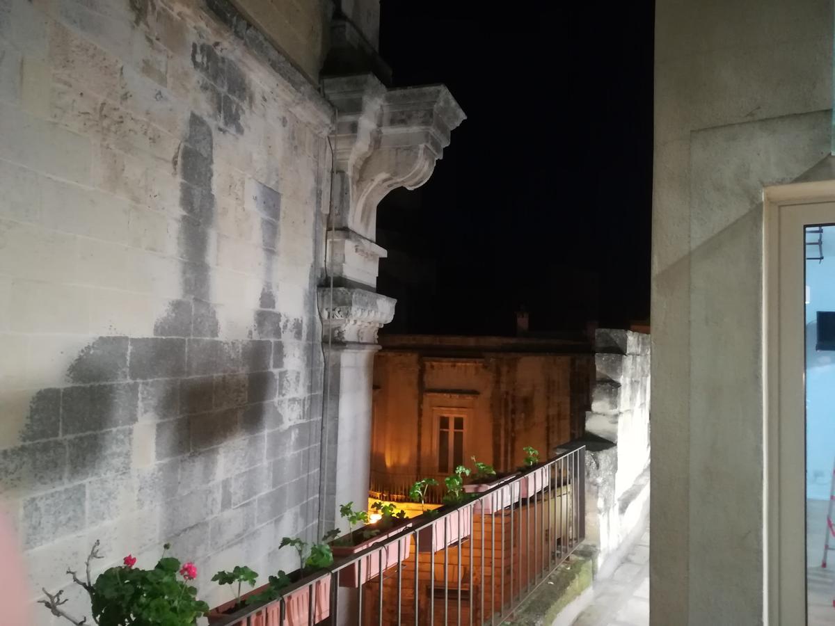 Dimora Dell'Artista Bed & Breakfast Lecce Exterior photo