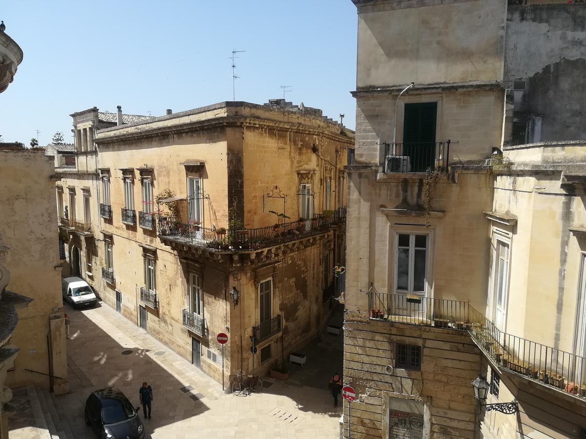 Dimora Dell'Artista Bed & Breakfast Lecce Exterior photo