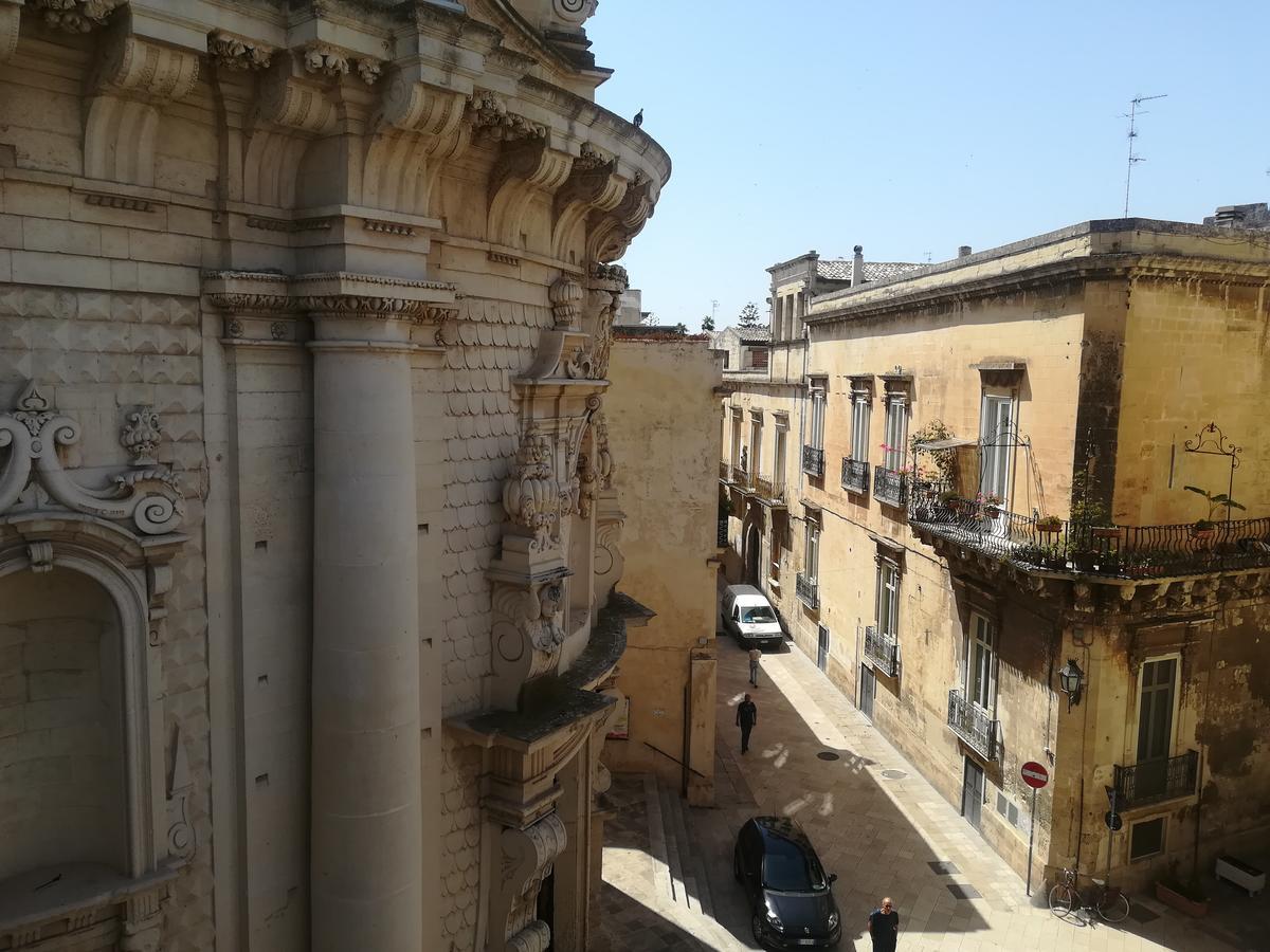 Dimora Dell'Artista Bed & Breakfast Lecce Exterior photo