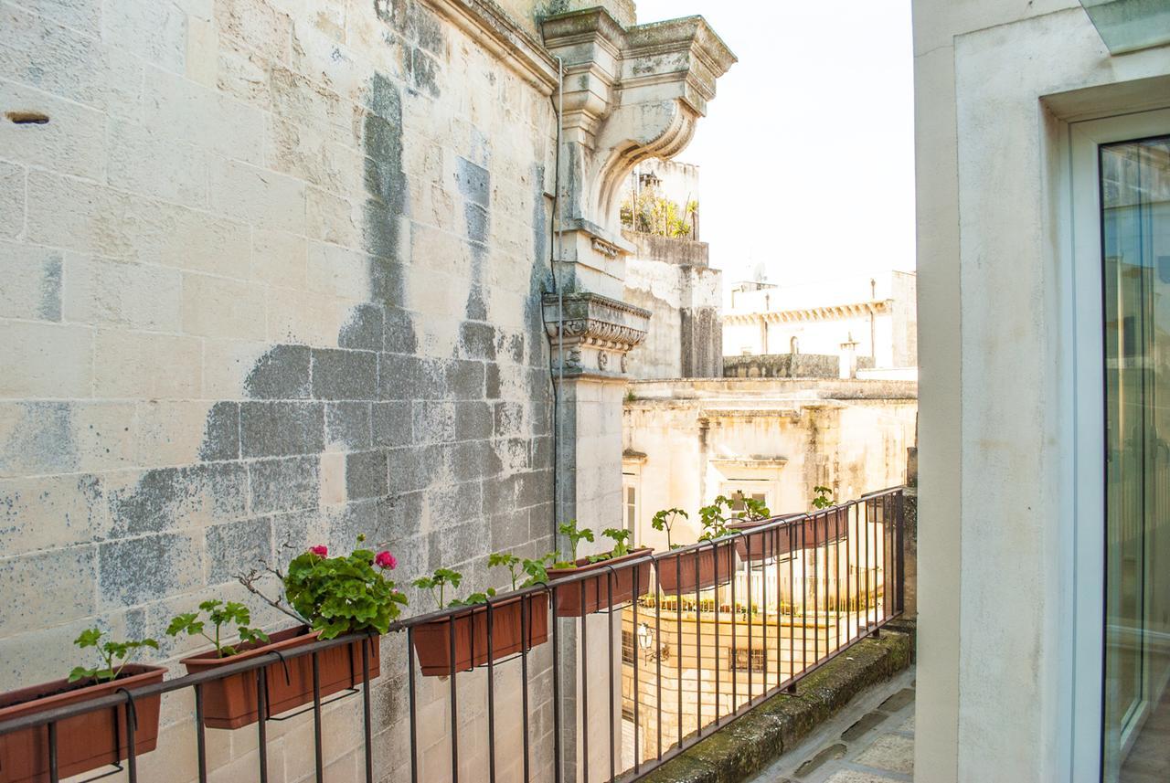 Dimora Dell'Artista Bed & Breakfast Lecce Exterior photo