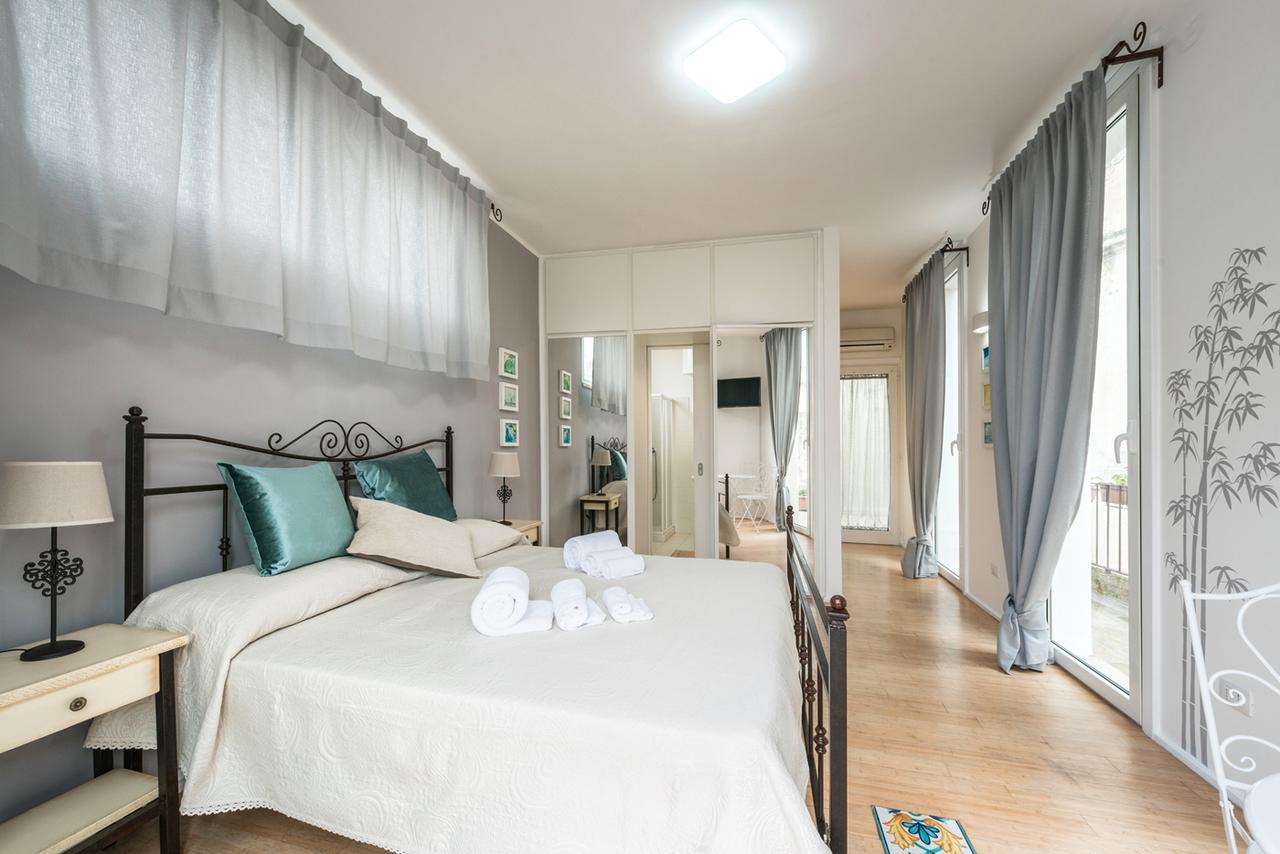 Dimora Dell'Artista Bed & Breakfast Lecce Exterior photo