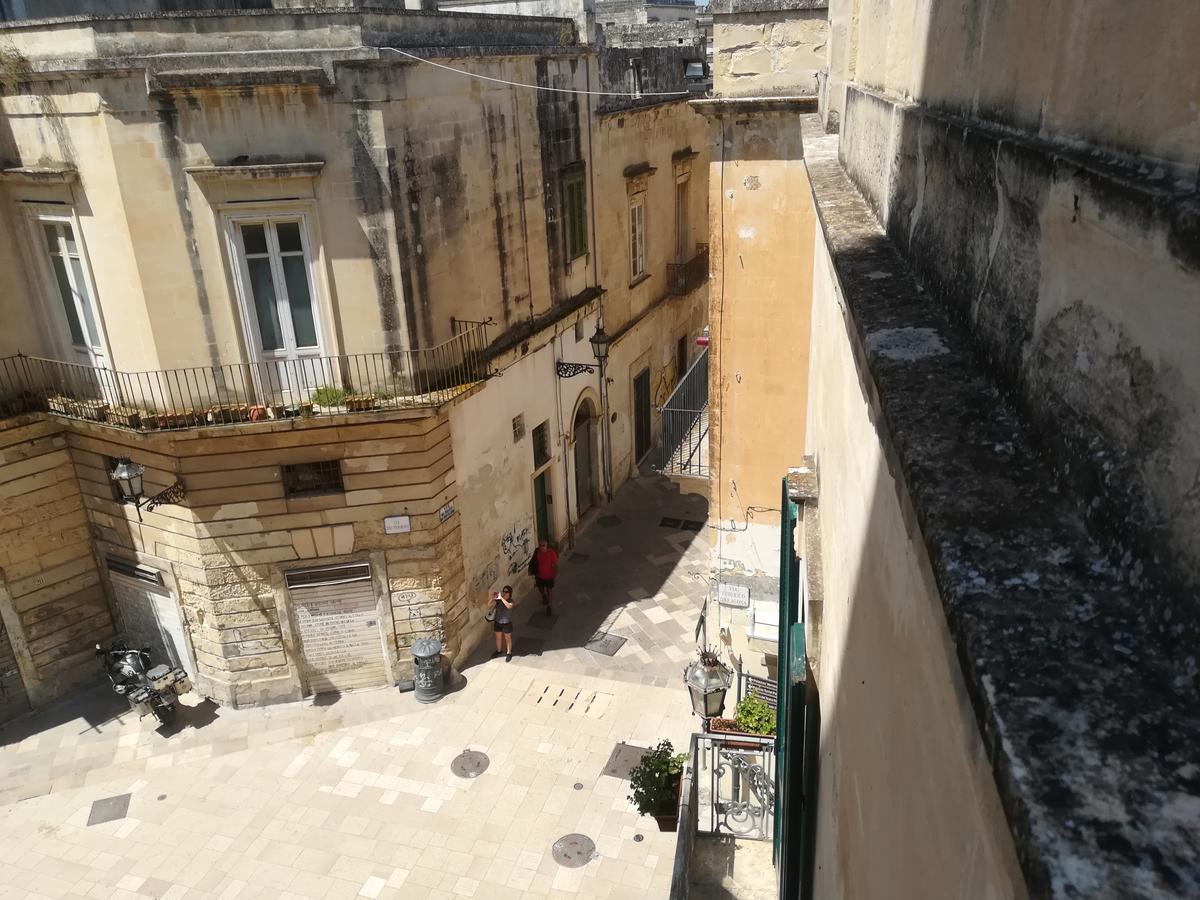 Dimora Dell'Artista Bed & Breakfast Lecce Exterior photo