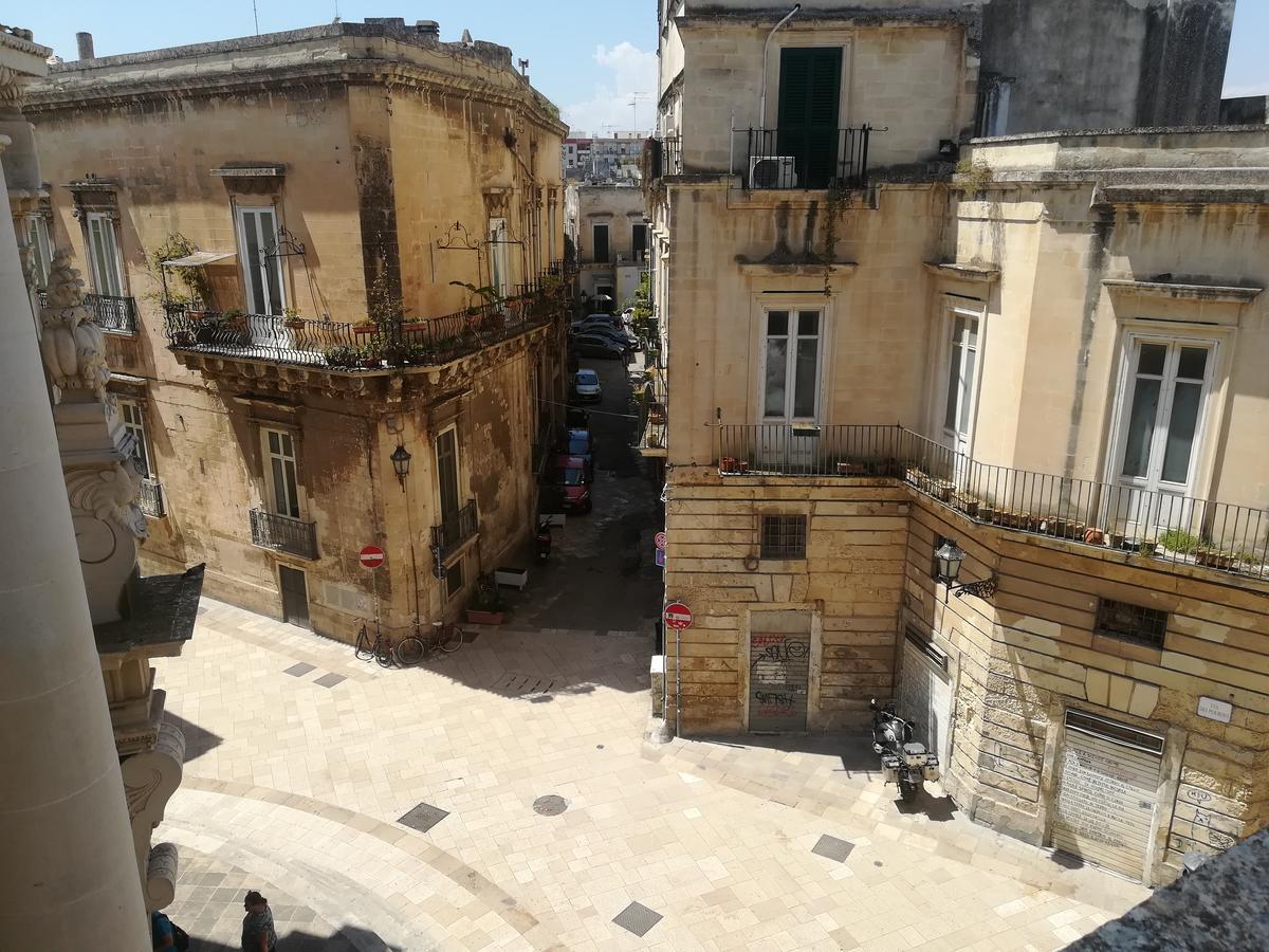 Dimora Dell'Artista Bed & Breakfast Lecce Exterior photo