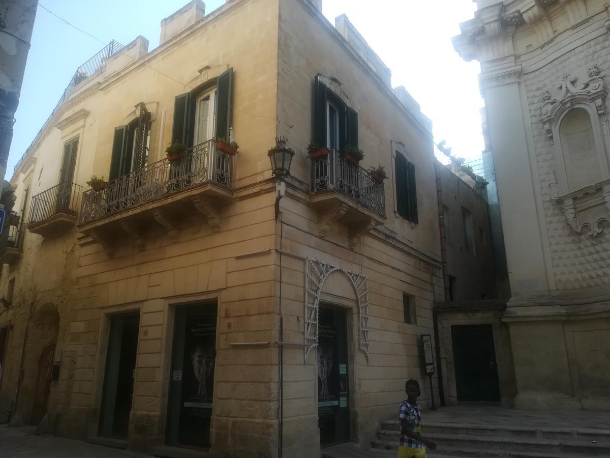 Dimora Dell'Artista Bed & Breakfast Lecce Exterior photo